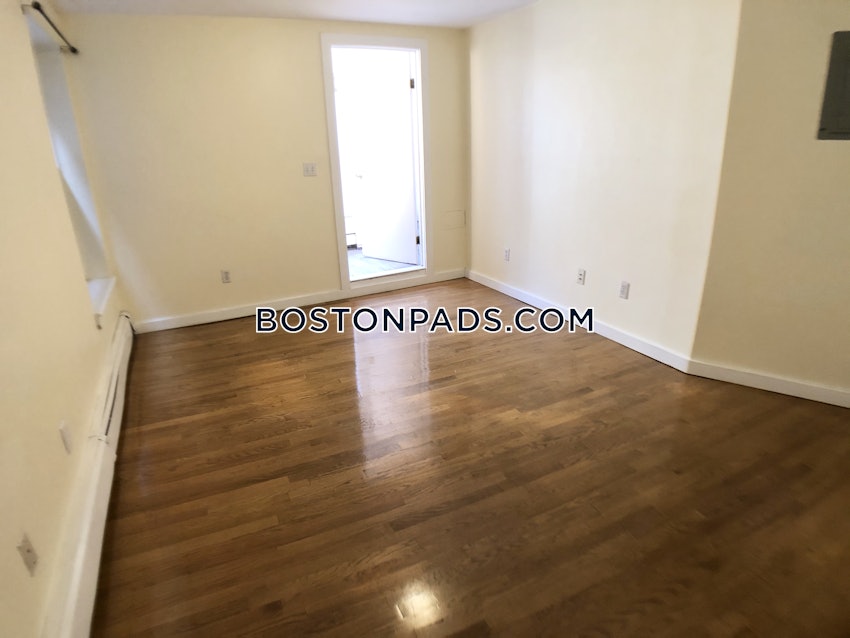 BOSTON - NORTH END - 1 Bed, 1 Bath - Image 5