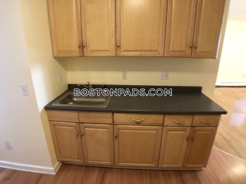 Boston - $2,870+ /month