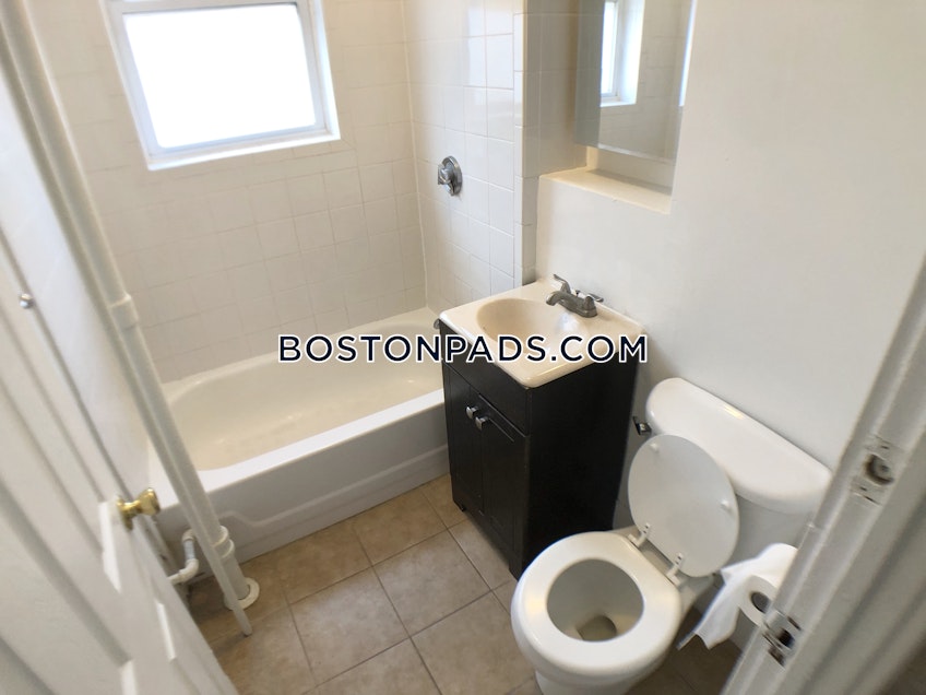 Boston - $3,300+ /month