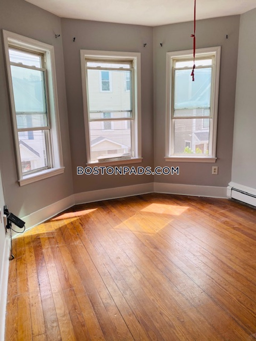 BOSTON - DORCHESTER - SAVIN HILL - 3 Beds, 1 Bath - Image 12