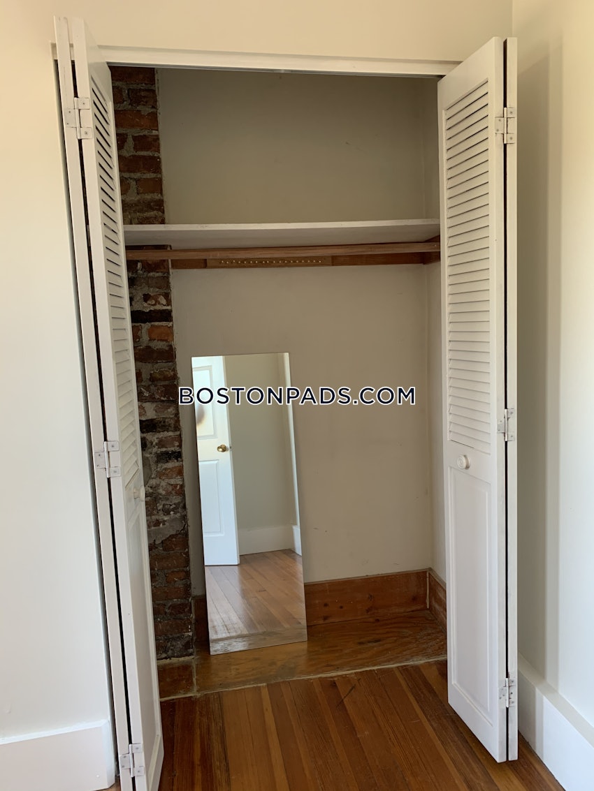 BOSTON - BEACON HILL - 1 Bed, 1 Bath - Image 7