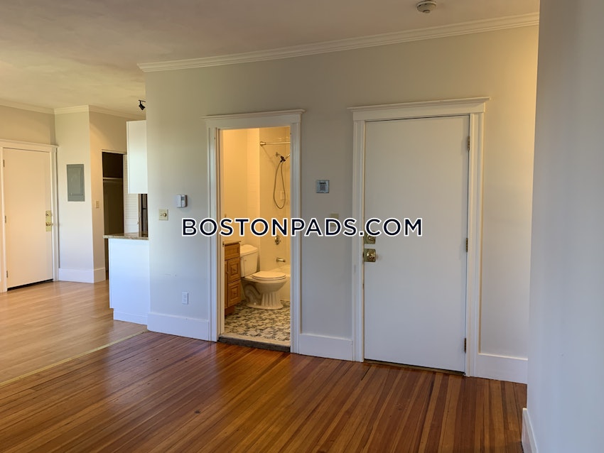 BOSTON - BEACON HILL - 1 Bed, 1 Bath - Image 11