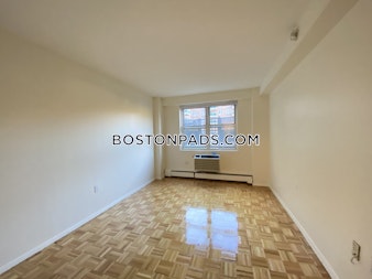 Freeman St. Brookline