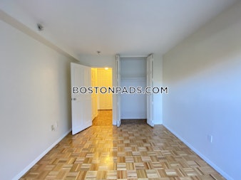 Freeman St. Brookline