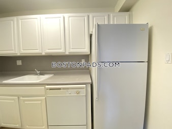 Freeman St. Brookline