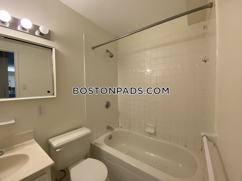 BROOKLINE- BOSTON UNIVERSITY - 2 Beds, 1.5 Baths - Image 37