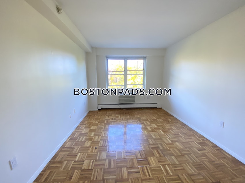 BROOKLINE- BOSTON UNIVERSITY - 2 Beds, 1.5 Baths - Image 6