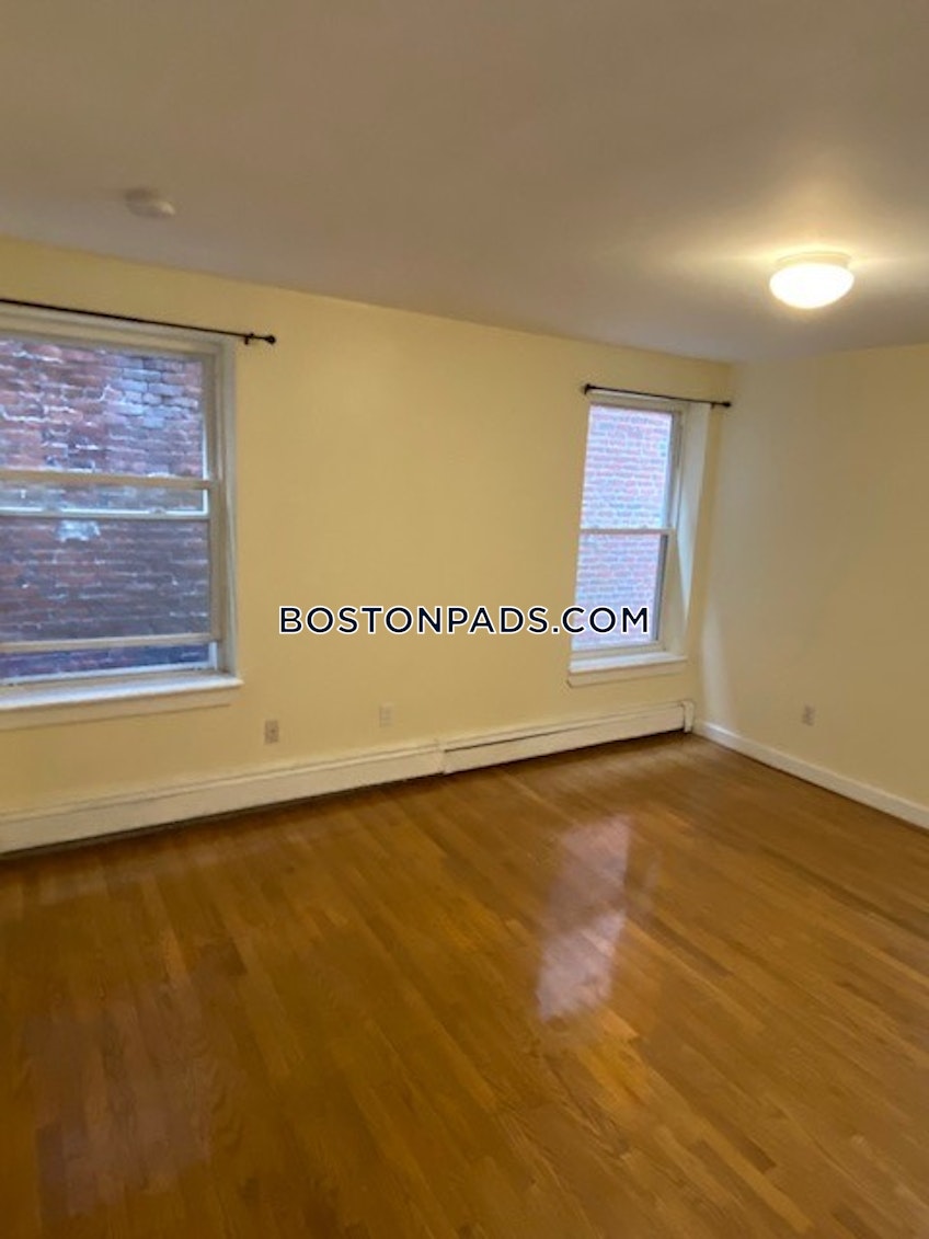 Boston - $2,870+ /month