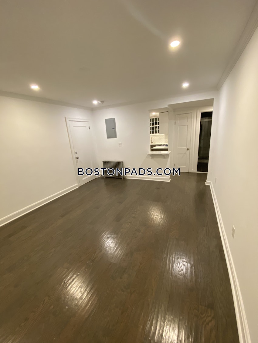 NEWTON - WABAN - 2 Beds, 1 Bath - Image 22