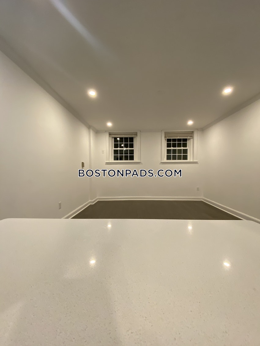 NEWTON - WABAN - 2 Beds, 1 Bath - Image 21