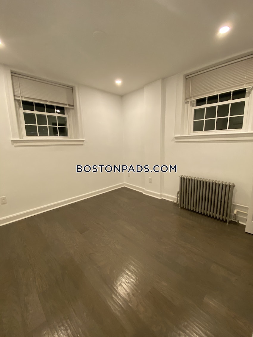 NEWTON - WABAN - 2 Beds, 1 Bath - Image 12