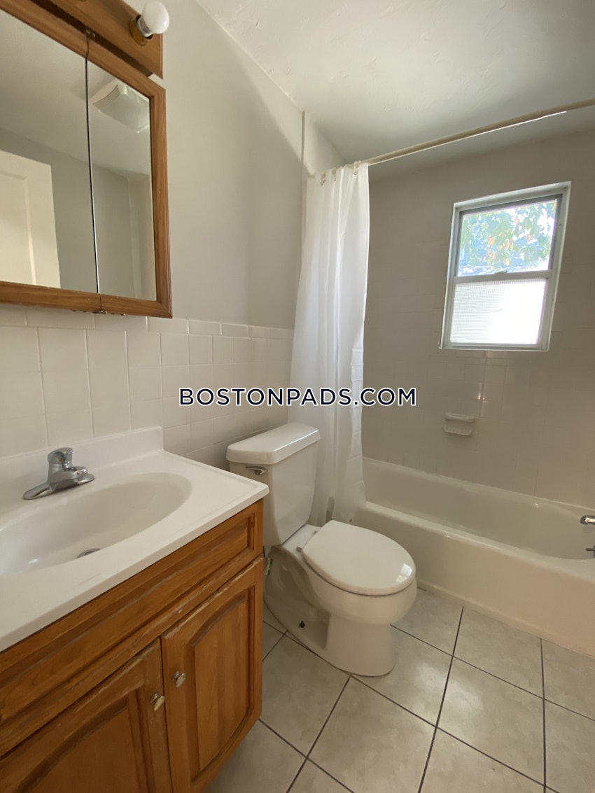 BOSTON - BRIGHTON - OAK SQUARE - 4 Beds, 2 Baths - Image 49