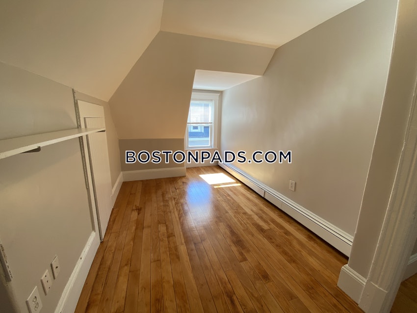 BOSTON - BRIGHTON - OAK SQUARE - 4 Beds, 2 Baths - Image 45