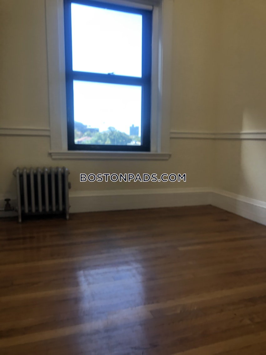 BOSTON - BACK BAY - 2 Beds, 1 Bath - Image 12
