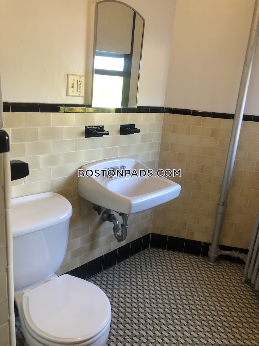 BOSTON - BACK BAY - 2 Beds, 1 Bath - Image 39