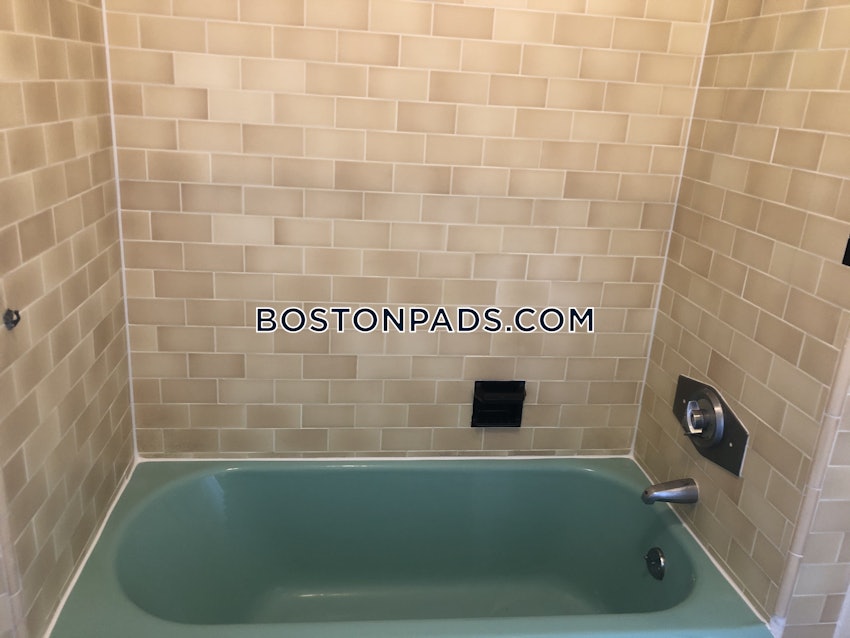 BOSTON - BACK BAY - 2 Beds, 1 Bath - Image 38
