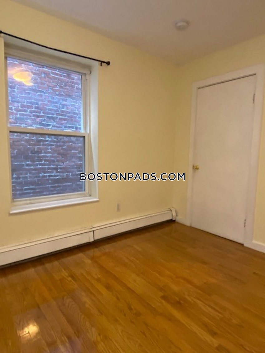 BOSTON - NORTH END - 1 Bed, 1 Bath - Image 14