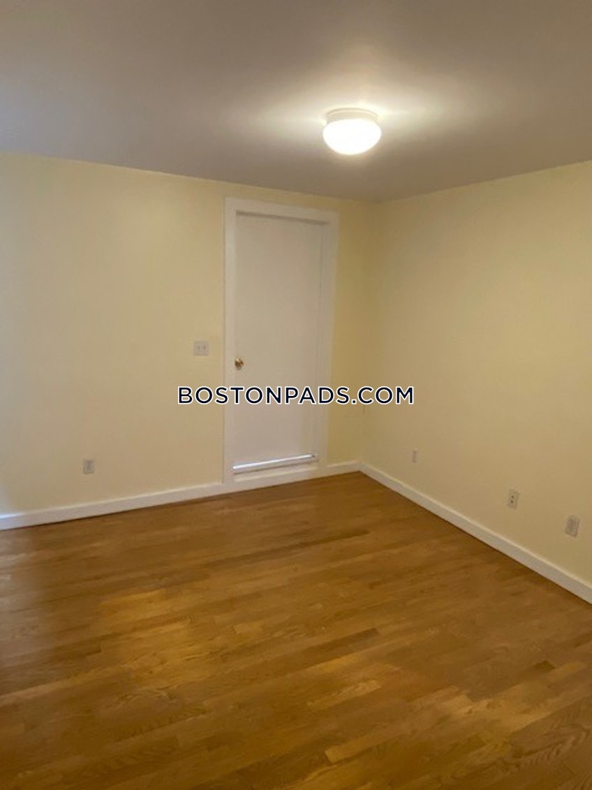 Boston - $2,870+ /month