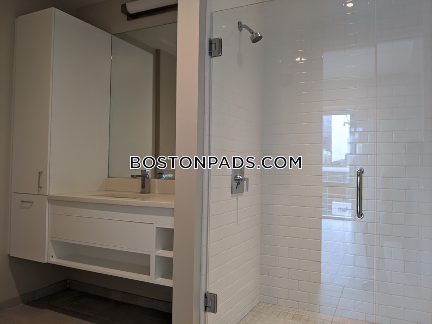 CAMBRIDGE - KENDALL SQUARE - 2 Beds, 2 Baths - Image 4