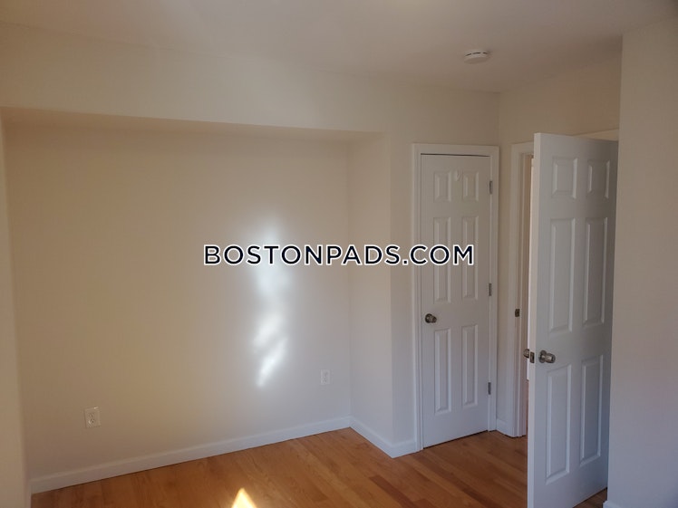 Dorchester Ave., Boston