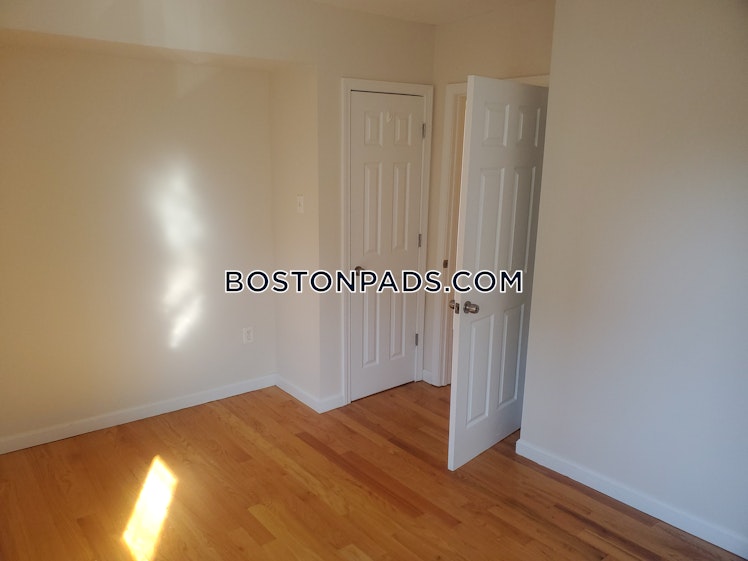 Dorchester Ave., Boston