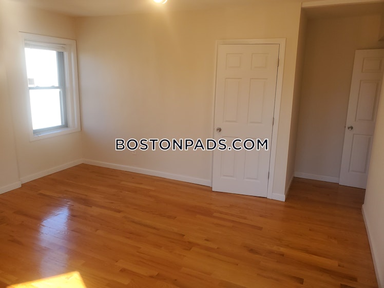 Dorchester Ave., Boston