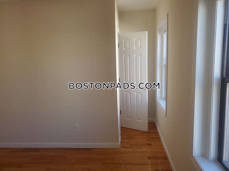 Dorchester Ave., Boston