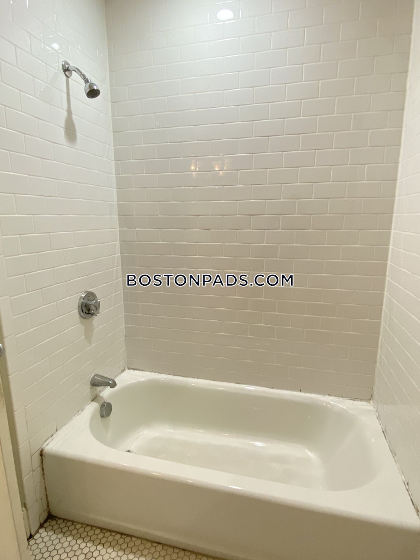 BOSTON - FENWAY/KENMORE - 2 Beds, 2 Baths - Image 39