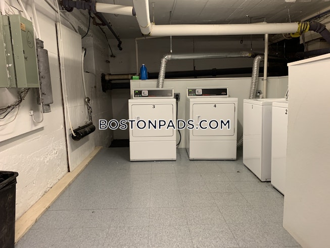 Boston - $2,150+ /mo