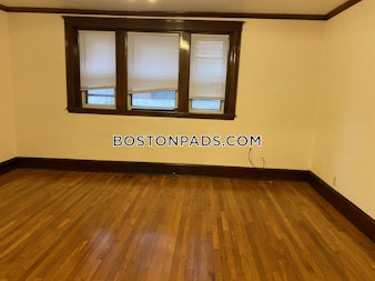 Lakeville Rd. Boston