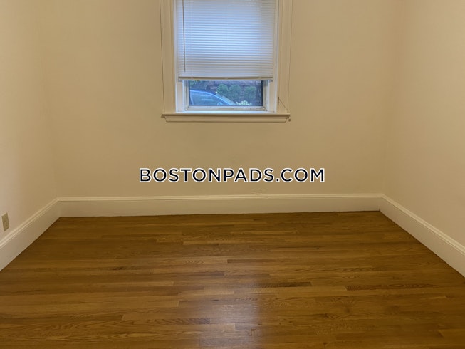 Boston - $2,700+ /mo