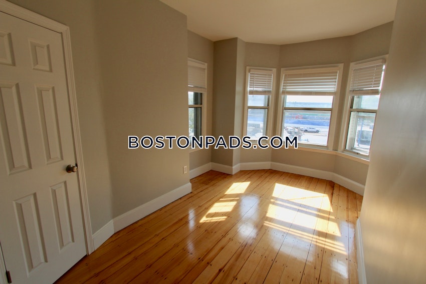 BOSTON - EAST BOSTON - EAGLE HILL - 4 Beds, 2 Baths - Image 1