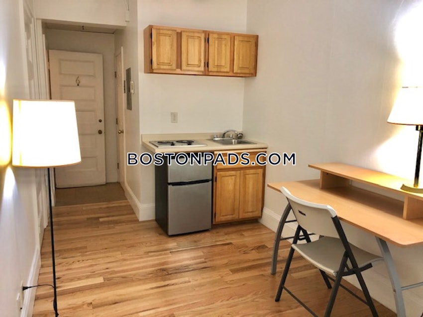 BROOKLINE- LONGWOOD AREA - Studio , 1 Bath - Image 2