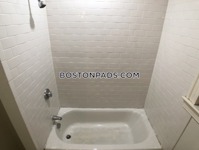 BOSTON - FENWAY/KENMORE - 2 Beds, 2 Baths - Image 32