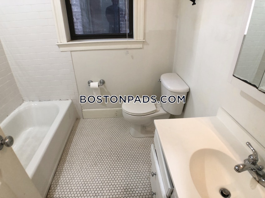 BOSTON - FENWAY/KENMORE - 2 Beds, 2 Baths - Image 31