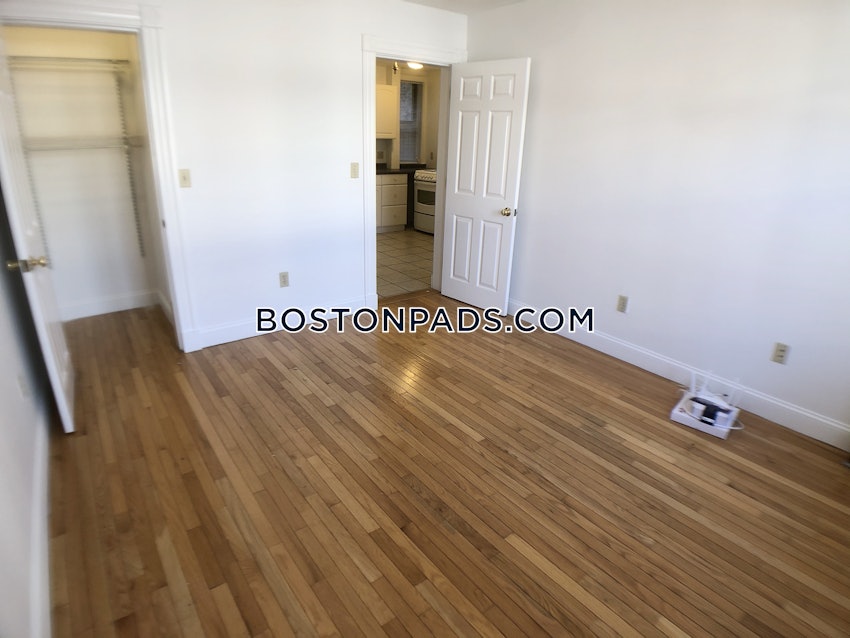 BOSTON - FENWAY/KENMORE - 1 Bed, 1 Bath - Image 18