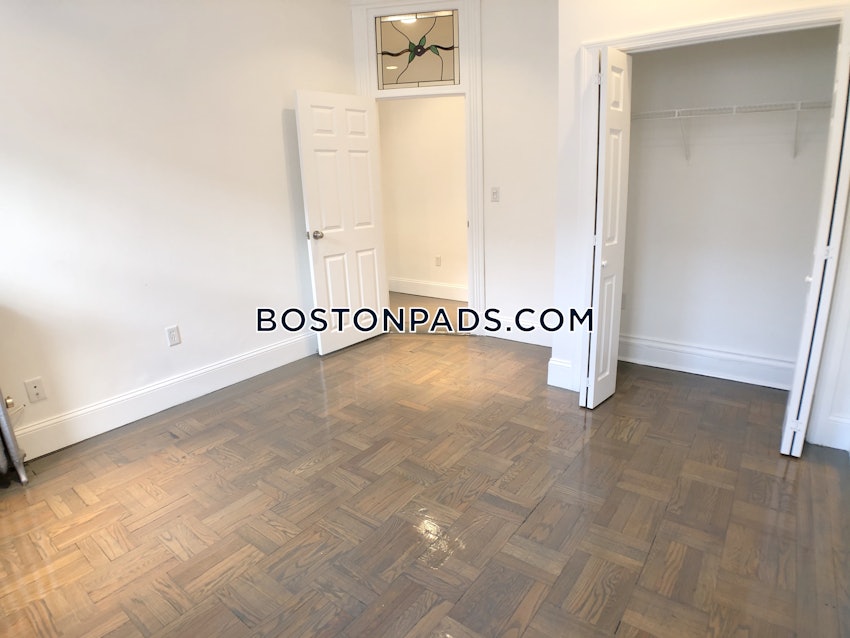 BOSTON - FENWAY/KENMORE - 1 Bed, 1 Bath - Image 27