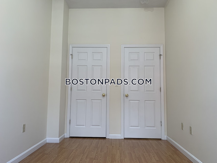 BOSTON - DOWNTOWN - 2 Beds, 1 Bath - Image 2