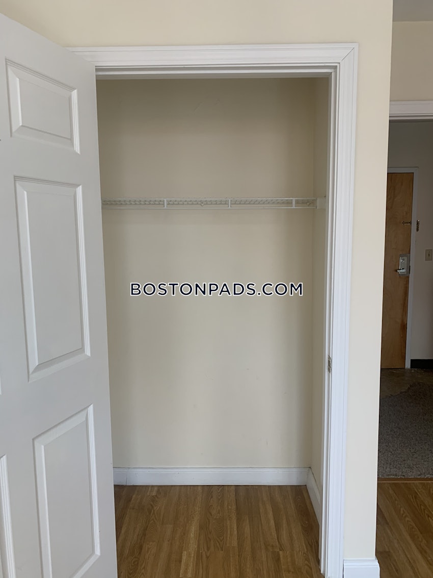 BOSTON - DOWNTOWN - 1 Bed, 1 Bath - Image 7