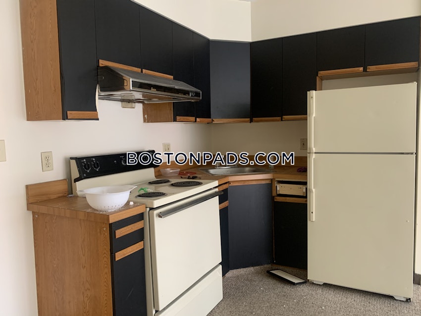 BOSTON - DOWNTOWN - 1 Bed, 1 Bath - Image 2