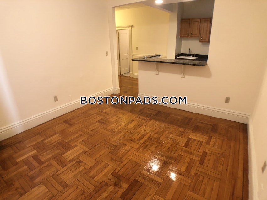 BOSTON - FENWAY/KENMORE - 1 Bed, 1 Bath - Image 14