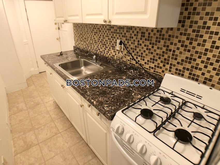 BOSTON - BEACON HILL - 2 Beds, 1 Bath - Image 12