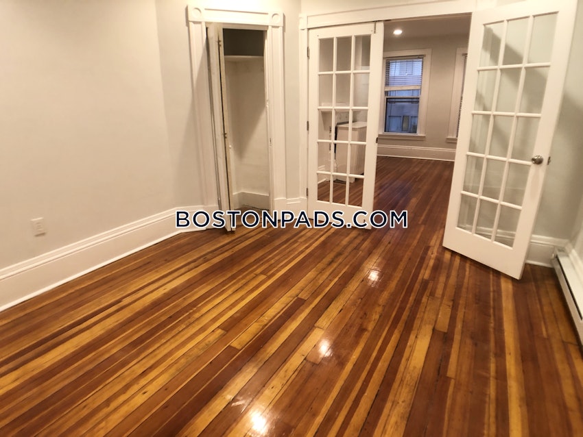 BOSTON - BACK BAY - 2 Beds, 1 Bath - Image 37