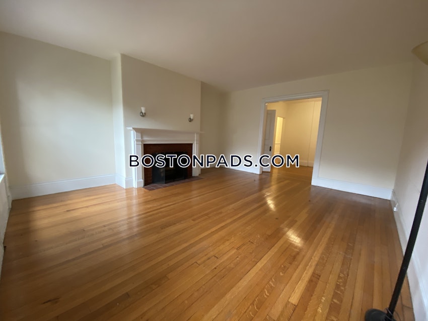 BOSTON - BACK BAY - 1 Bed, 1 Bath - Image 17