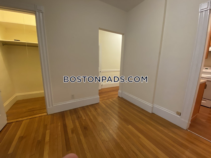 BOSTON - BACK BAY - 1 Bed, 1 Bath - Image 15