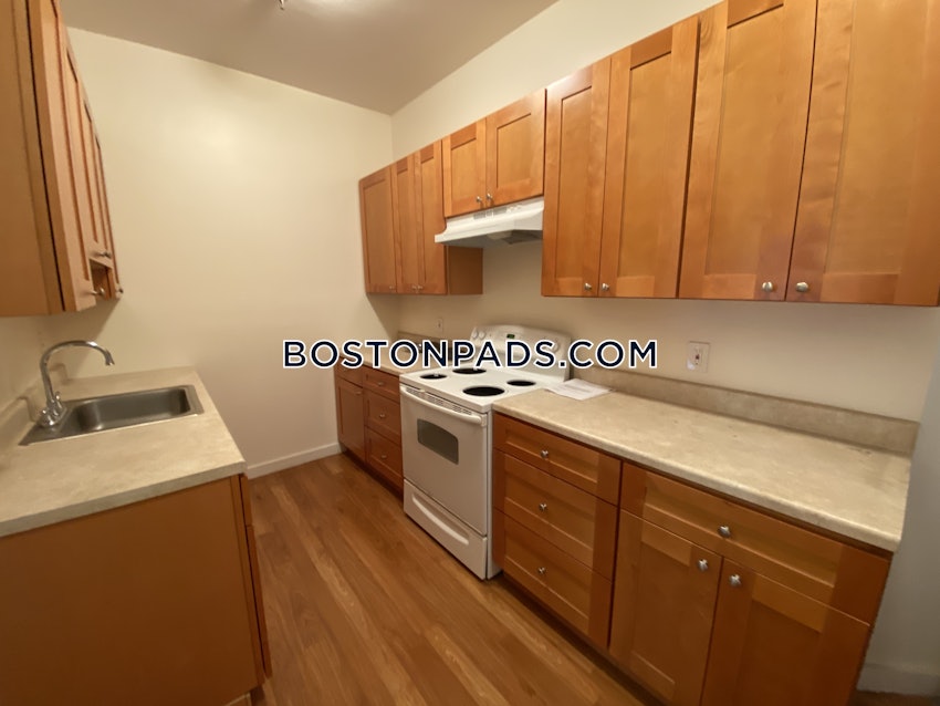 BOSTON - BACK BAY - 1 Bed, 1 Bath - Image 14
