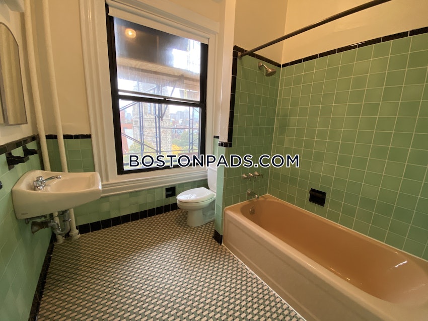 BOSTON - BACK BAY - 2 Beds, 1 Bath - Image 46