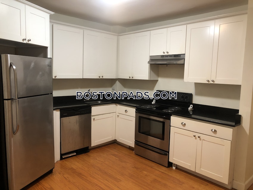 BROOKLINE- WASHINGTON SQUARE - 1 Bed, 1 Bath - Image 1