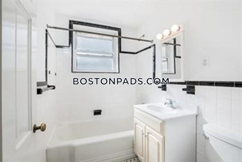 BOSTON - BRIGHTON - CLEVELAND CIRCLE - 3 Beds, 1 Bath - Image 4