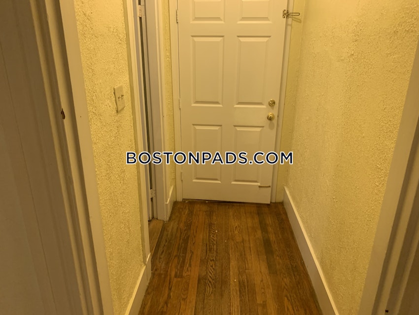 SOMERVILLE - UNION SQUARE - 2 Beds, 1 Bath - Image 32